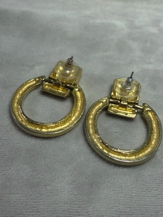 VTG Gold and Cream Hoop Drop Earrings - Women Jewelry - Picture 6 of 6